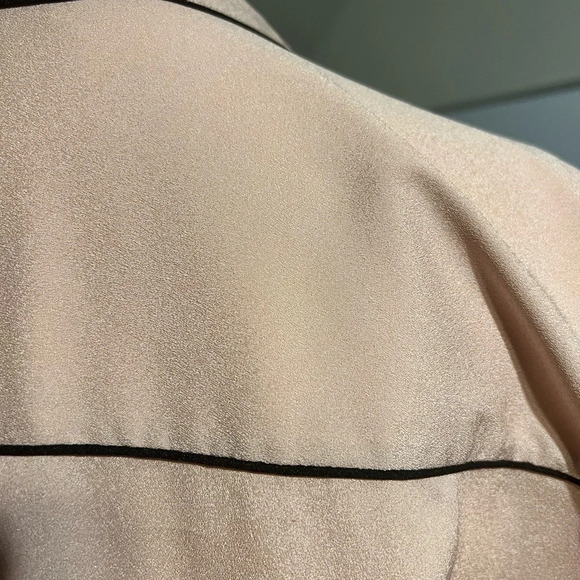 Calvin Klein Button Up Blouse l PTP 21.5 - Picture 5 of 8